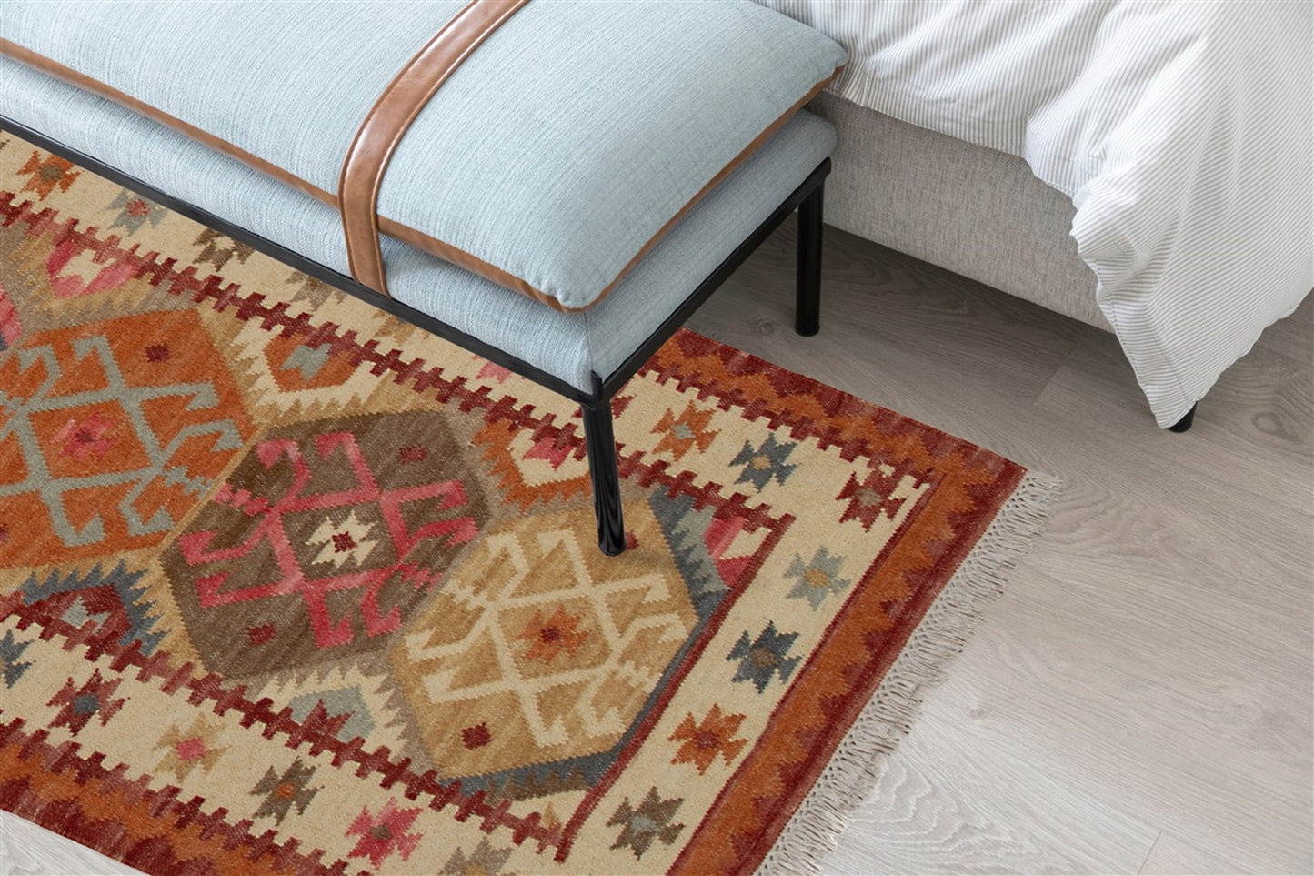 Tapis kilim orient tissé main en laine BAKAN